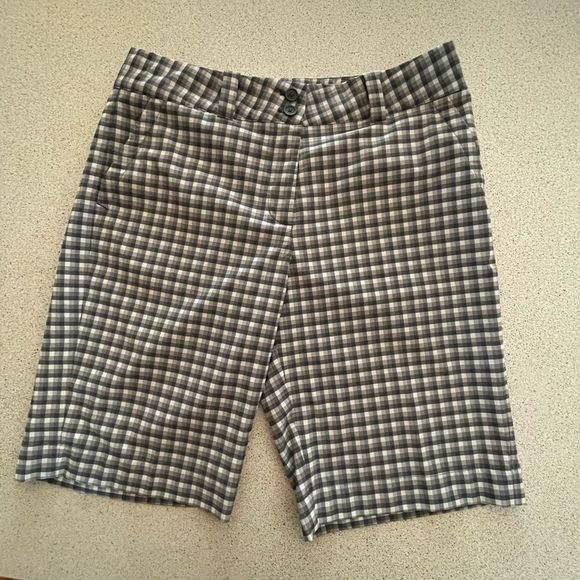 Nike Pants - 🌟HOST PIC🌟 Nike golf dri-fit shorts